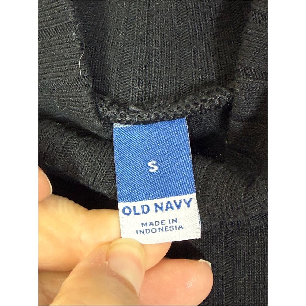 Old Navy, Black Ribbed Long Sleeve Midi Dress w/pockets. Size Small. - Picture 4 of 7
